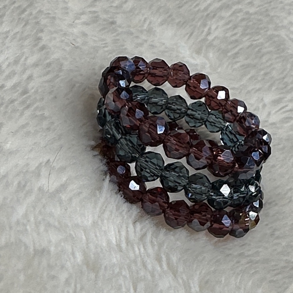 Trio of Beaded Rings Set of 3 Iridescent Beads NWOT Purple & Blue Rings Stretch